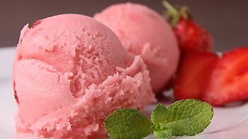 Eissorten und Ihre Herstellung mit natürlichen Zutaten